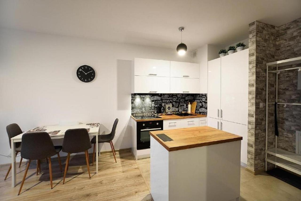 Lumina Luxury Apart On Wroblewskiego Street Łódź Dış mekan fotoğraf